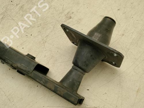 front-bumper-reinforcement-citroen-ds5-2011-2012-2013-2014-2015-2016-36627197 main image