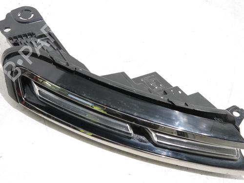 Used Right daytime light Right daytime light 36616680 36616680