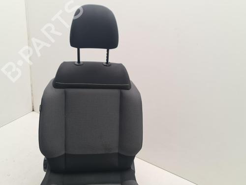 Right front seat CITROËN C3 III (SX) 1.2 THP 110 (SXHNPS, SXHNZT, SXHNZ6) | BP36623960C16 - Image 4