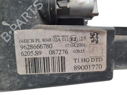 Right headlight PEUGEOT 206 CC (2D) 1.6 16V (2DNFUF, 2DNFUR) | BP36636660C29 - Image 8