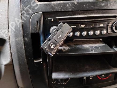 Switch PEUGEOT EXPERT Van (VF3A_, VF3U_, VF3X_) 1.6 HDi 90 16V | BP36633791I30  - Image 32