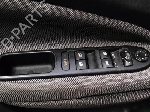 Switch CITROËN C3 Picasso (SH_) 1.6 VTi 120 | BP36628099I30 - Image 48