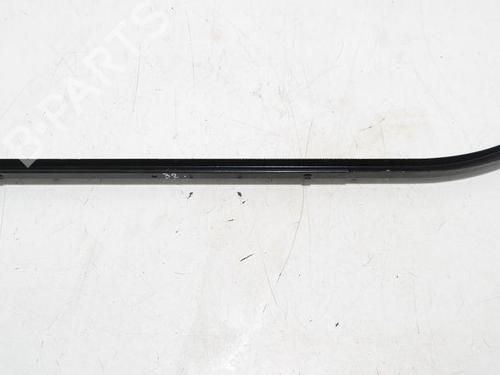 Used Hinge/Door check strap Hinge/Door check strap 36619097 36619097