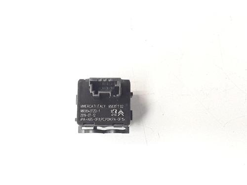 switch-citroen-c5-aircross-a_-2018-36615534 main image