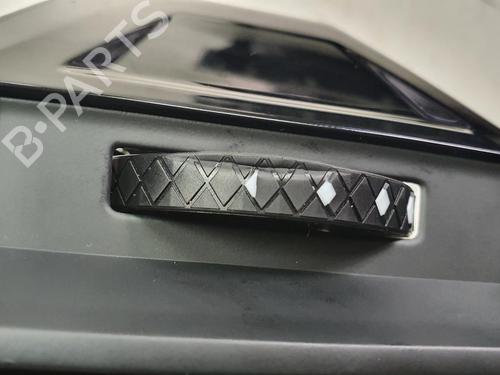 Used Middle console Middle console DS DS 7 Crossback (J4_, JR_, JC_) PureTech 130 (JRHNSU) (130 hp) 36620259 36620259