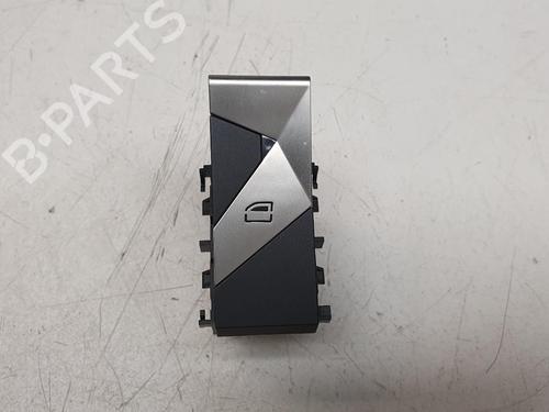 switch-ds-ds-7-crossback-j4_-jr_-jc_-2017-36620115 main image