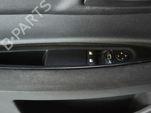 Left front seat CITROËN C4 Coupe (LA_) 1.4 16V | BP36623670C15 - Image 26