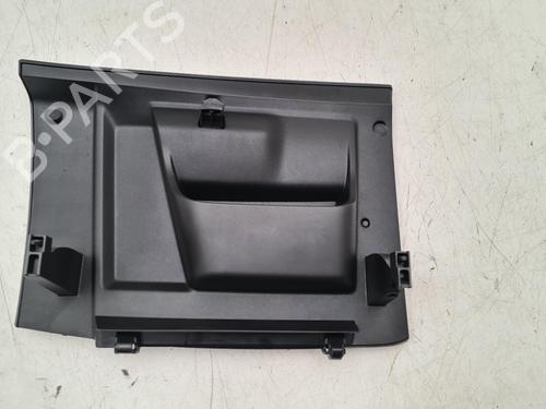 Used Glove box Glove box PEUGEOT 2008 I (CU_) 1.2 THP 130 / PureTech 130 (130 hp) 36625203 36625203