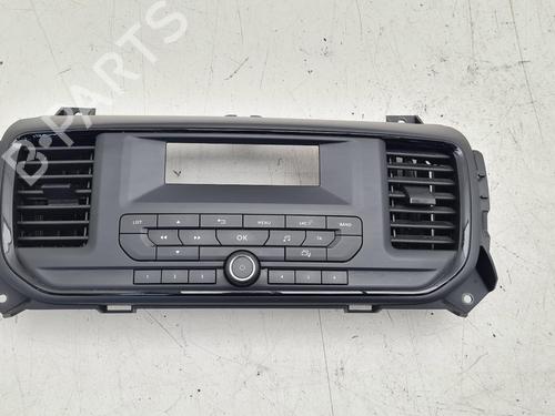 Used Radio Radio PEUGEOT 508 I (8D_) 2.2 HDi (204 hp) 36638649 36638649