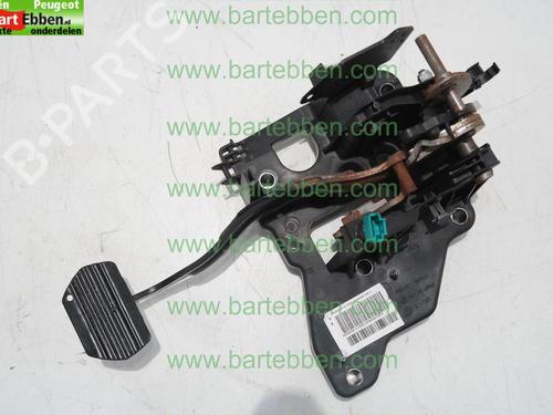 pedal-citroen-c5-iii-break-rw_-2008-2009-2010-2011-2012-2013-2014-2015-2016-2017-36605267 main image
