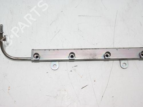Used Injection rail Injection rail PEUGEOT 4007 (VU_, VV_) 2.4 16V (170 hp) 36610256 36610256