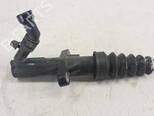Clutch slave cylinder PEUGEOT 2008 I (CU_) 1.6 VTi | BP36625246M113 - Image 2