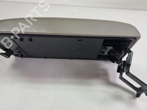 Armrest / Center console CITROËN C5 III (RD_) 2.0 16V (RDRFJC, RDRFJF) | BP36622937I20  - Image 9