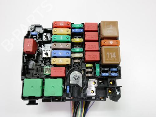 Fuse box DS DS 3 / DS 3 CROSSBACK (UR_, UC_, UJ_) 1.2 PureTech 155 (URHNNS) | BP36616992E1 - Image 2