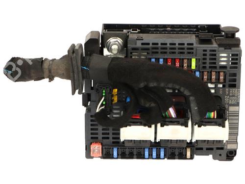 Used Fuse box Fuse box 36626842 36626842
