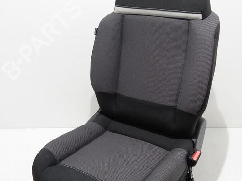 Used Right front seat Right front seat 36616290 36616290