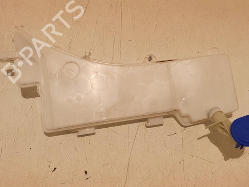 Used Windscreen washer tank Windscreen washer tank 36620025 36620025