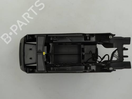 Used Middle console Middle console 36637930 36637930