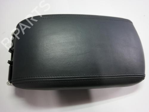 Used Armrest / Center console Armrest / Center console 36614827 36614827