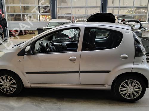 Left front seat CITROËN C1 (PM_, PN_) 1.0 | BP36633392C15 - Image 27