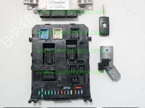 Control unit PEUGEOT 307 CC (3B) 2.0 16V | BP36606713M11 - Image 2