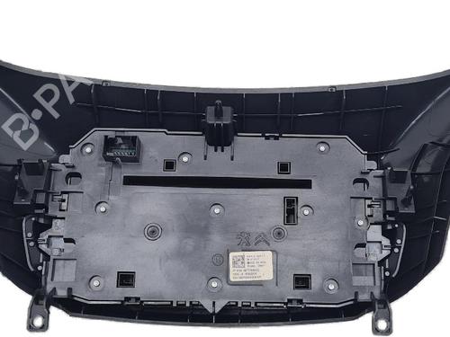 Used Radio Radio 36638821 36638821