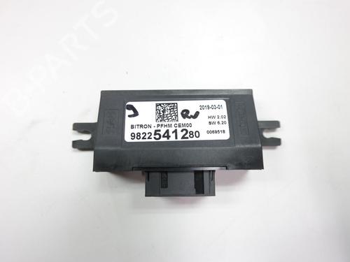 electronic-module-ds-ds-3-ds-3-crossback-ur_-uc_-uj_-2018-36616809 main image