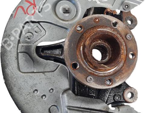 Used Right front steering knuckle Right front steering knuckle 36638362 36638362