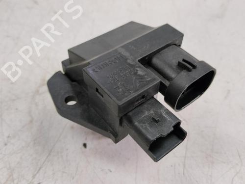 radiator-fan-citroen-c4-cactus-2014-36627533 main image