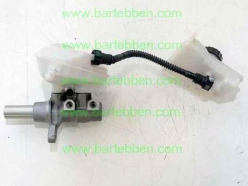 brake-master-cylinder-citroen-c4-grand-picasso-ii-da_-de_-2013-36607852 main image