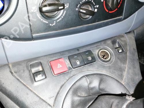 Left front seat PEUGEOT PARTNER Box Body/MPV 1.6 HDi / BlueHDi 75 | BP36627844C15 - Image 39