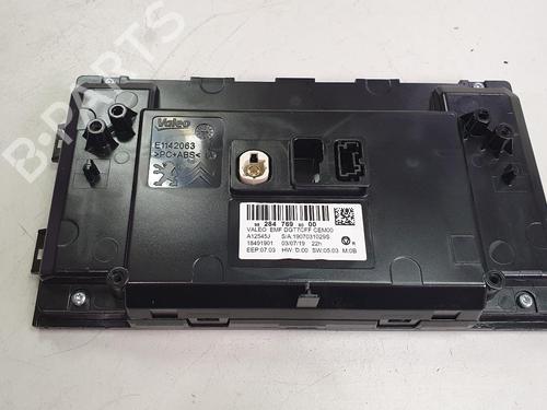 Used Display monitor Display monitor 36620571 36620571