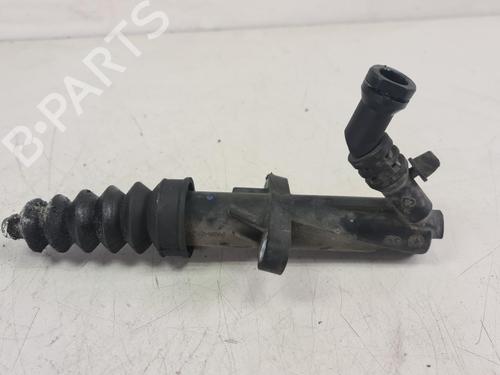 Clutch slave cylinder PEUGEOT 2008 I (CU_) 1.6 VTi | BP36625246M113 - Image 4