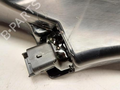 Used Right daytime light Right daytime light 36621895 36621895