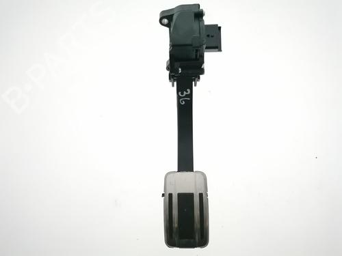 Used Electronic sensor Electronic sensor DS DS 7 Crossback (J4_, JR_, JC_) PureTech 130 (JRHNSU) (130 hp) 36619439 36619439
