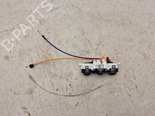 Used Climate control Climate control 37165341 37165341