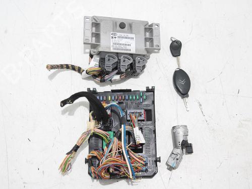 Used Control unit Control unit CITROËN C5 II Break (RE_) 1.8 16V (RE6FYB) (125 hp) 36618363 36618363