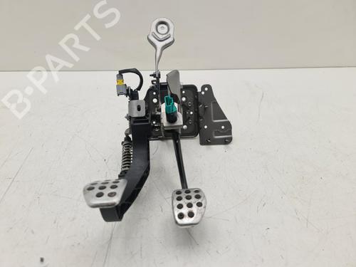 Used Pedal Pedal 36627755 36627755