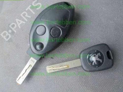 Andre PEUGEOT 807 (EB_) 2.0 HDi | BP39390214O1 - Image 2