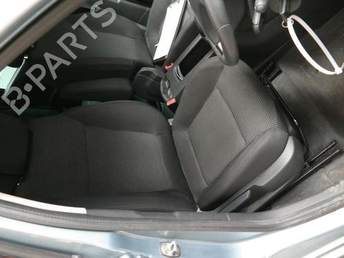 Boot lining PEUGEOT 5008 (0U_, 0E_) 2.0 HDi 150 / BlueHDi 150 | BP36613908I3 - Image 30