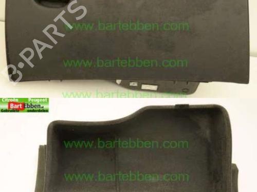 Used Glove box Glove box PEUGEOT 607 (9D, 9U) 2.7 HDi 24V (204 hp) 36602745 36602745