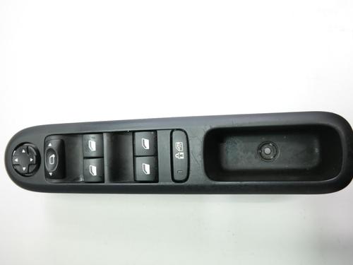 switch-peugeot-5008-0u_-0e_-2009-2010-2011-2012-2013-2014-2015-2016-2017-36614047 main image