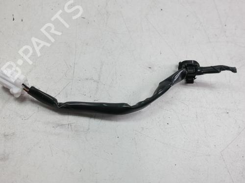 cable-peugeot-4007-vu_-vv_-2007-2008-2009-2010-2011-2012-2013-36615772 main image