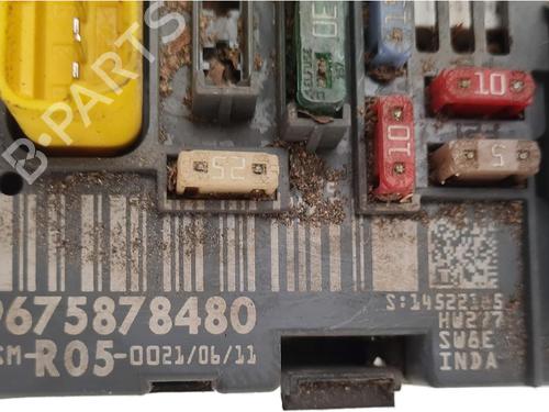 Used Fuse box Fuse box 36638224 36638224