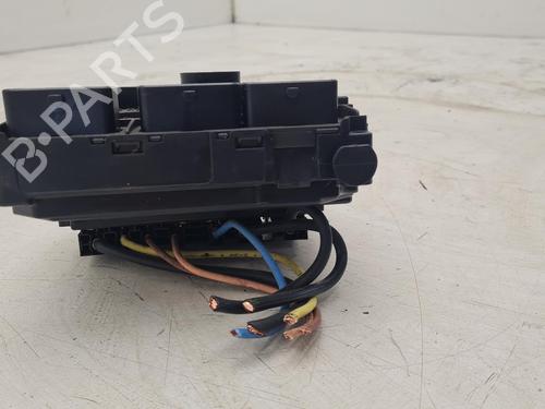 fuse-box-citroen-c6-td_-2005-2006-2007-2008-2009-2010-2011-2012-36639235 main image