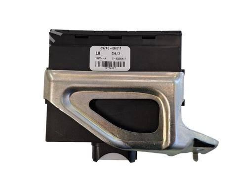 electronic-module-citroen-c1-pm_-pn_-2005-2006-2007-2008-2009-2010-2011-2012-2013-2014-36636640 main image