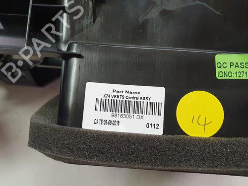 Middle console DS DS 7 Crossback (J4_, JR_, JC_) 1.6 PureTech 225 (J45GCR, J45GGR) | BP36620389I22 - Image 2
