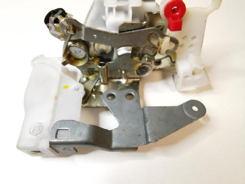 Used Front left lock Front left lock 36603200 36603200