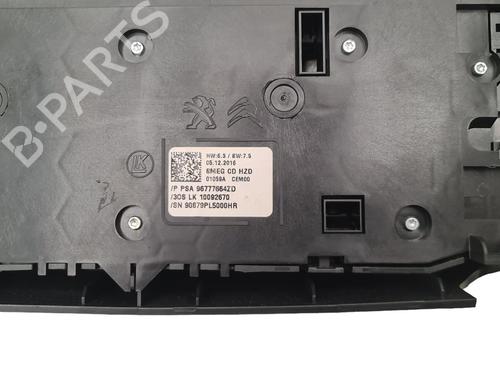 Used Radio Radio 36630862 36630862
