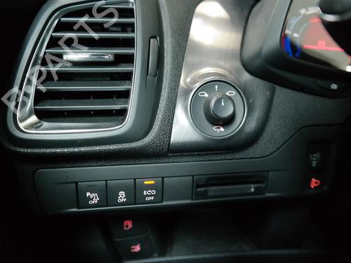 Switch CITROËN DS5 2.0 HDi 200 Hybrid4 All-wheel Drive | BP36616600I30 - Image 21